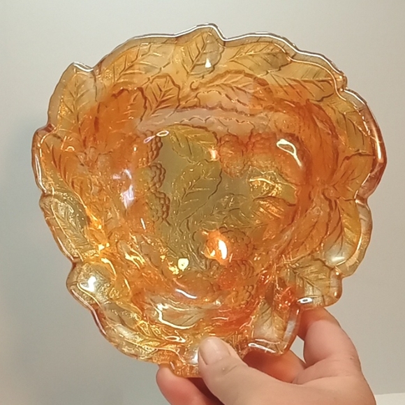 "new item" vintage Indiana Glass carnival glass bon bon loganberry bowl. No flaw - Picture 2 of 8